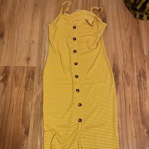 yellow dress